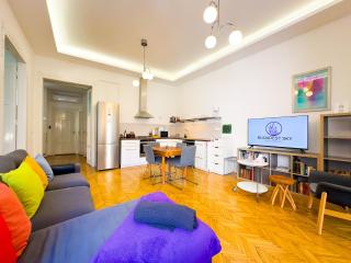 Spacious 4BR Oasis in Central Budapest - BP Sky - Budapeste - 3