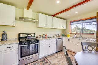 Julian Cottage Stay with Near Wildlife and Wineries - 1