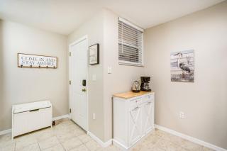 Fort Myers Condo Community Pool and Fitness Center - 7