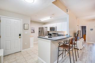 Fort Myers Condo Community Pool and Fitness Center - Fort Myers - 1
