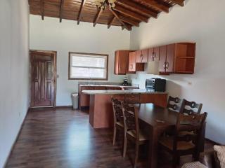 Villas Palmerola Comayagua - - 1