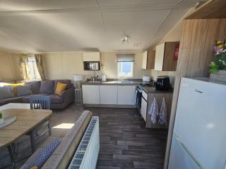 AD static Towyn - Kinmel Bay - 7