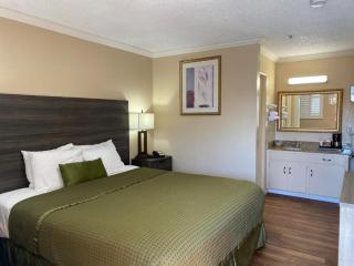 Holland Inn and Suites - Morro Bay - 7