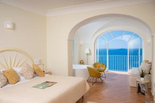 Villa Santa Chiara Positano Suites - Positano - 9