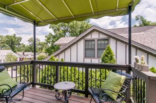 The Honey Bee Suite by Stay Local Nashville - 4