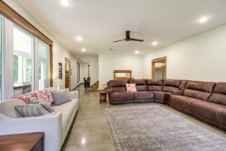 Great for Groups Creekside Cabin in Loretto - - 5