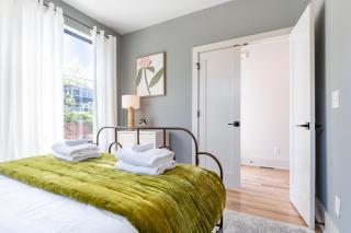 The Jasmine on Wedgewood by Stay Local Nashville - 8