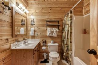 Smoky Mountain Hideout by Avada Properties - 1