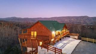 Theatre, Indoor Pool, Game Room, Spa-sevierville - Sevierville - 0