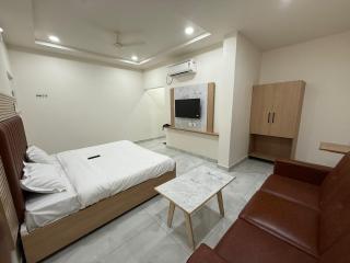 Hotel Vaarahi - Hyderabad - 0