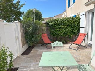 Maison & studio, jardin, tout confort - Aigues-Mortes - 9