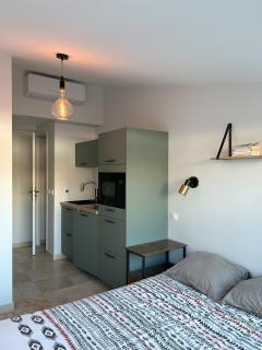 Maison & studio, jardin, tout confort - Aigues-Mortes - 4