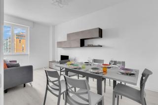 Metro M2 Famagosta-Appartamento x5-self check-in - Milan - 2