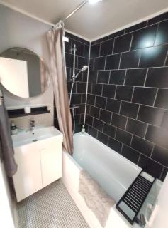 Stylish stay in Camberwell - 2