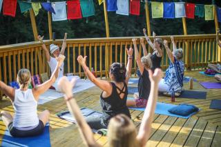 Wheel Of Bliss Retreat - Tom Town - 2