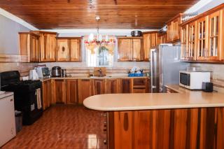 Oceanfront Family Villa - Black River - 3