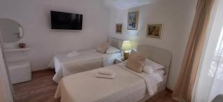 Private Apartments In Diocletians Palace - Split - 3