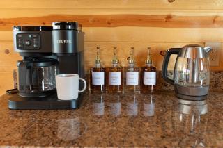 Pet-friendly, Pool, Game Room, Hot Tub, Theater - 1