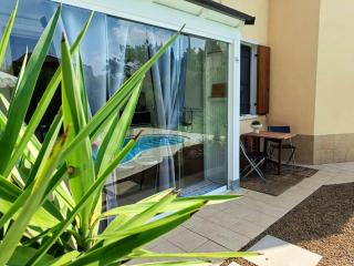 Picnic Room and Pool - Castelnuovo del Garda - 3