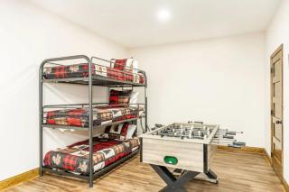 Smokeys Summit by Avada Properties - 1