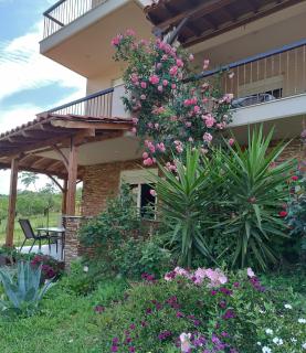 Nouli's Mountain View Haven - Nikiti - 4