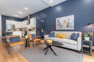 The Sapphire Jewel by Stay Local Nashville - 2
