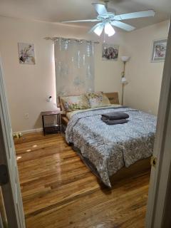 Joy queen room 6A - Newark - 6