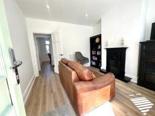 Sea Cottage - Near The Beach - 2