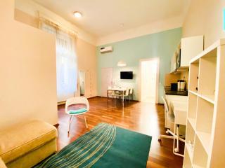 Stylish Central 1BR Apt - Flora's House - Budapest - 8