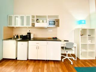 Stylish Central 1BR Apt - Flora's House - Budapest - 4