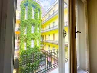 Stylish Central 1BR Apt - Flora's House - Budapest - 2