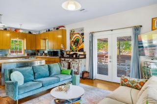 Eclectic 3 Bedroom Block from South Congress - Austin - 2