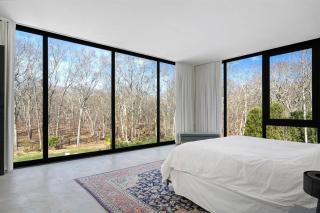 One of a kind Glass House! - East Hampton - 4