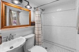 2- Chattanooga Suite - 3