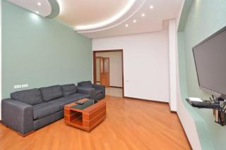 Arami street, 2 bedrooms Beautiful and Sunny apartment DI6413 - Erevan - 3
