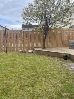 Modern flat in quiet residential cul-de-sac - 5