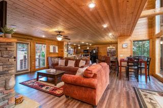 A Cabin to Remember, free tickets, no catch! - Pigeon Forge - 4