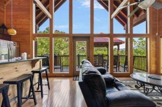 A Peace of Paradise, free tickets, no catch! - Pigeon Forge - 4