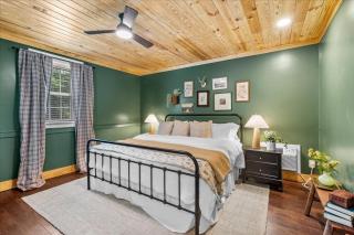 6- Moccasin Bend Cottage - Lookout Mountain - 0