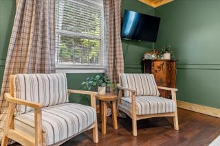 6- Moccasin Bend Cottage - Lookout Mountain - 6