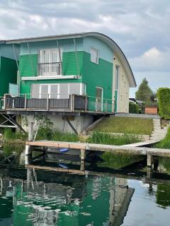 Luxe watervilla met eigen aanlegsteiger geschikt voor maximaal 6 personen in recreatiegebied de Gouden Ham in Maasbommel - 9