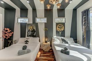 Trendy Stay for 10 Minutes to Downtown 6th St Family house - Austin - 9