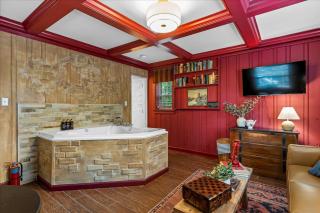 3- Chickamauga Suite - Lookout Mountain - 3