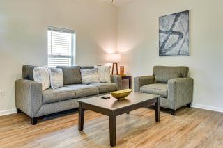 2 Mi to Mass Ave Indianapolis Townhome Near Parks - 7