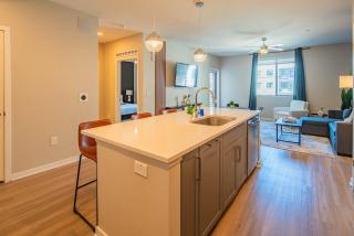Relaxing 1BR - Uptown Biltmore Gym Pool Parking WD - Phoenix - 8
