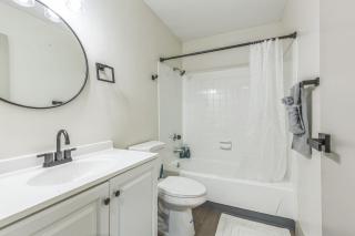 Rosehill Pointe 179 I Spacious 2 Bed 1 Bath - 7