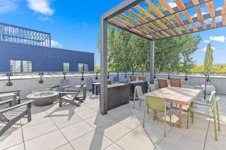 DT UMN New 1BD GYM Rooftop Free Parking - 1