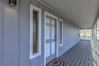 Waterfront Family Home for 12 w Deck & Lake Views - Kingsland - 5