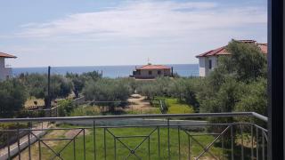 Theros Apartments - Mola Kalyva - 0