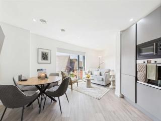 Contemporary 2 bed City Centre - 7